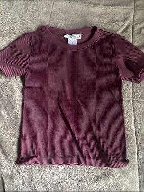 2 Hippie Rose Ribbed Short Sleeve Top - Burgundy and Off White